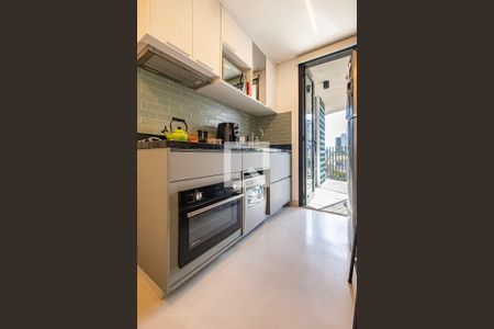 Sala/Cozinha de apartamento à venda com 1 quarto, 50m² em Sumarezinho, São Paulo