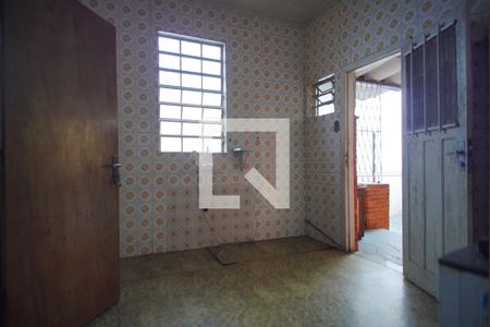 Cozinha de casa à venda com 3 quartos, 120m² em São João, Porto Alegre