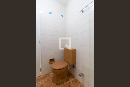 Banheiro de apartamento à venda com 1 quarto, 41m² em Vila Industrial (campinas), Campinas