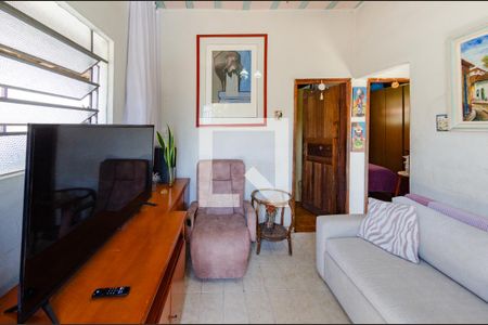 Sala de casa à venda com 2 quartos, 410m² em Dom Bosco, Belo Horizonte