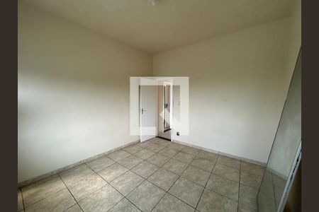 Quarto 1 de apartamento para alugar com 2 quartos, 100m² em Vila Valqueire, Rio de Janeiro