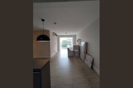 Sala de apartamento à venda com 3 quartos, 78m² em Vila Gumercindo, São Paulo
