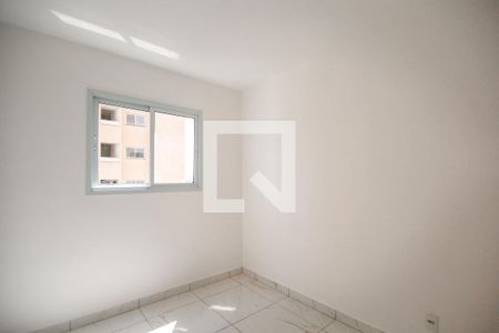 Quarto 1 de apartamento para alugar com 2 quartos, 33m² em Jardim Bandeirantes, São Paulo