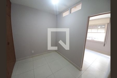Quarto 1 de apartamento para alugar com 1 quarto, 82m² em Itararé, São Vicente