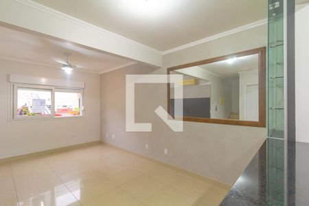 Sala de casa de condomínio à venda com 3 quartos, 92m² em Mato Grande, Canoas