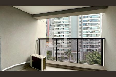 Varanda de kitnet/studio para alugar com 1 quarto, 25m² em Pompeia, São Paulo