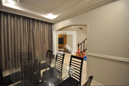 Sala de casa para alugar com 3 quartos, 400m² em Jardim Brasil (zona Norte), São Paulo