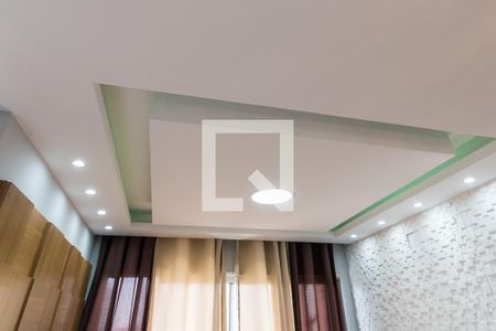 Sala de apartamento à venda com 2 quartos, 45m² em Irajá, Rio de Janeiro