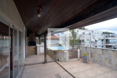 Varanda de apartamento à venda com 3 quartos, 300m² em Barra da Tijuca, Rio de Janeiro