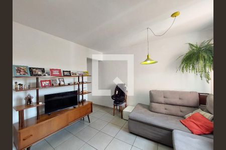 Sala de apartamento para alugar com 3 quartos, 75m² em Jardim Ubirajara, São Paulo