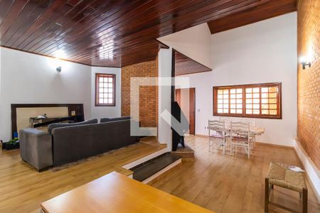 Sala de casa à venda com 4 quartos, 280m² em Cidade Universitária, Campinas