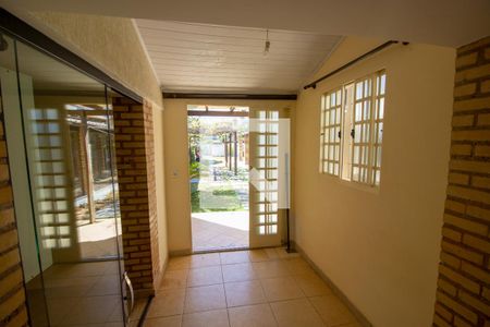 Quarto de Serviço de casa de condomínio para alugar com 2 quartos, 490m² em Setor Habitacional Vicente Pires, Brasília