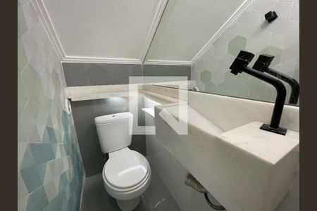 Lavabo de casa de condomínio para alugar com 3 quartos, 148m² em Parque Rincao, Cotia