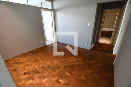 Sala 2 de apartamento à venda com 3 quartos, 117m² em Cambuí, Campinas