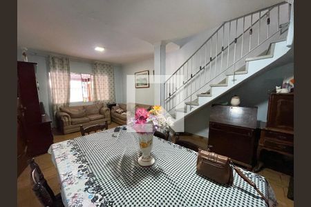 Sala de casa para alugar com 2 quartos, 150m² em Jardim Arpoador, São Paulo