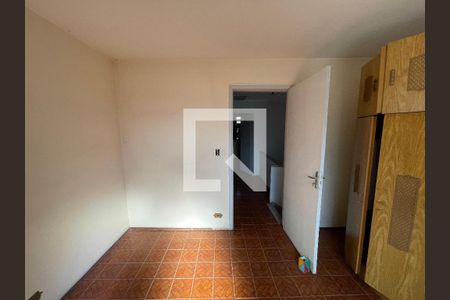 Quarto 1 de casa para alugar com 2 quartos, 150m² em Jardim Arpoador, São Paulo