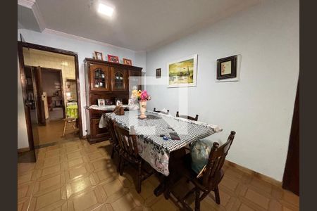 Sala de casa para alugar com 2 quartos, 150m² em Jardim Arpoador, São Paulo