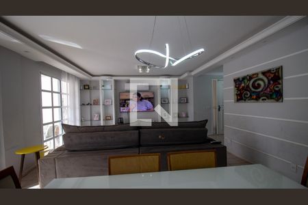 Sala de casa de condomínio à venda com 4 quartos, 170m² em Recreio dos Bandeirantes, Rio de Janeiro