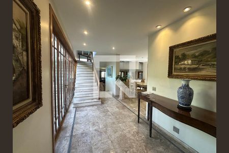 Sala de casa para alugar com 4 quartos, 540m² em Alphaville Residencial Dois, Barueri