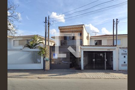 Fachada de casa para alugar com 3 quartos, 778m² em Jardim Sao Caetano, São Caetano do Sul