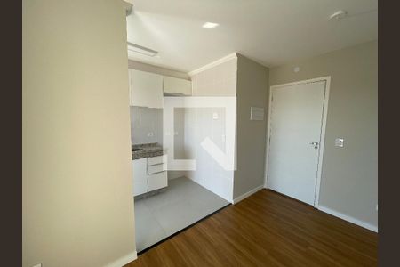 Sala de apartamento para alugar com 2 quartos, 43m² em Jardim da Gloria, Cotia