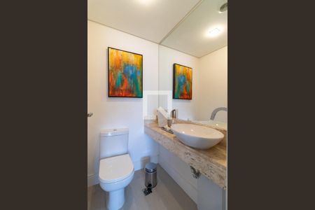 Lavabo de apartamento à venda com 2 quartos, 93m² em Vila Ipojuca, São Paulo