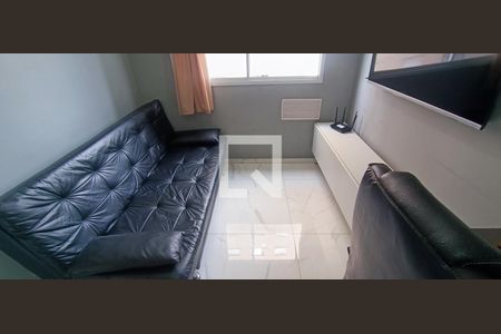 Sala de kitnet/studio para alugar com 1 quarto, 24m² em Paraíso do Morumbi, São Paulo