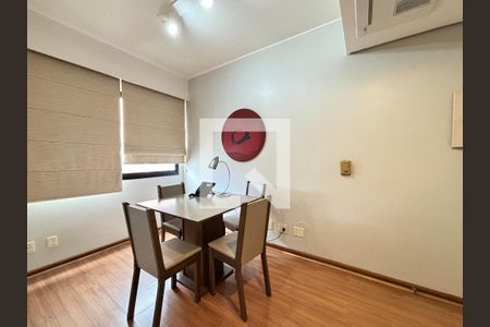 Sala/Cozinha de apartamento à venda com 1 quarto, 69m² em Moema, São Paulo