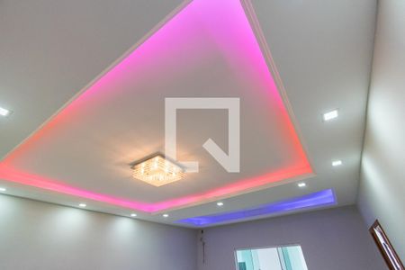 Sala de apartamento para alugar com 3 quartos, 104m² em Cordovil, Rio de Janeiro