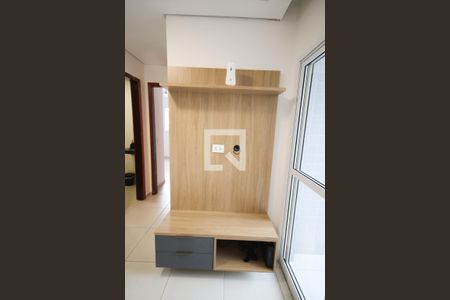 Sala de apartamento para alugar com 2 quartos, 60m² em Guilhermina, Praia Grande