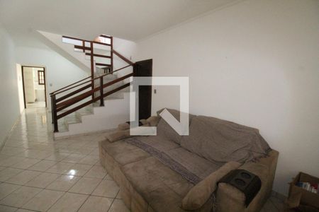 Sala  de casa para alugar com 3 quartos, 165m² em Jardim das Industrias, São José dos Campos