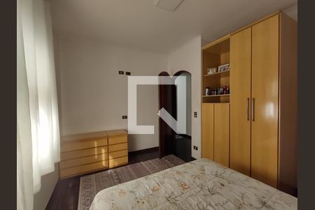 Quarto de casa à venda com 3 quartos, 326m² em Jardim Utinga, Santo André
