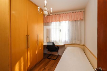 Quarto 1 de apartamento para alugar com 2 quartos, 70m² em Aclimação, São Paulo
