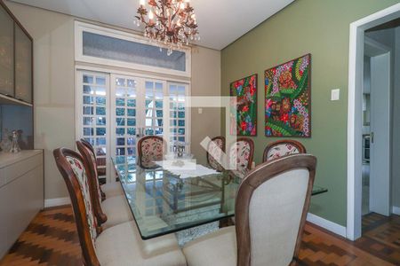 Sala de casa à venda com 3 quartos, 490m² em Petrópolis, Porto Alegre