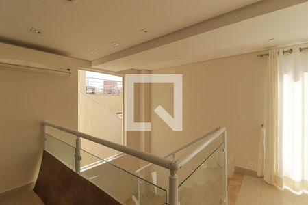Sala de casa de condomínio à venda com 4 quartos, 266m² em Engordadouro, Jundiaí