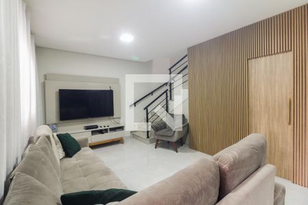 Sala de casa para alugar com 2 quartos, 80m² em Vila Carrão, São Paulo