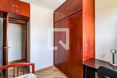 Quarto 2 de apartamento à venda com 2 quartos, 68m² em Jardim Everest, São Paulo