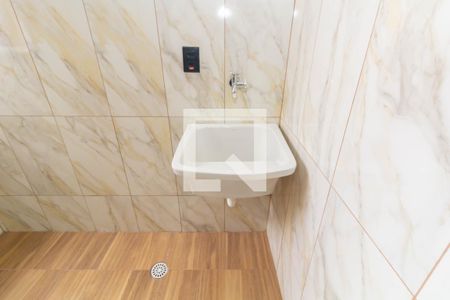 Sala/Cozinha de apartamento para alugar com 2 quartos, 40m² em Jardim Casa Pintada, São Paulo