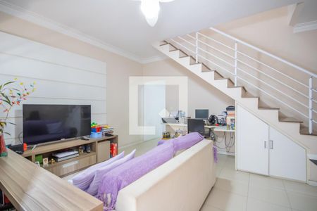 Sala de casa de condomínio à venda com 2 quartos, 111m² em Centro, Osasco