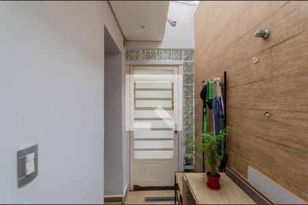 Hall de entrada de casa à venda com 5 quartos, 250m² em Cambuci, São Paulo