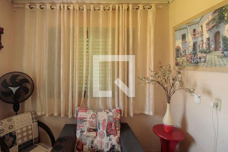 Sala 2 de casa à venda com 2 quartos, 110m² em Santa Rosa de Lima, Porto Alegre