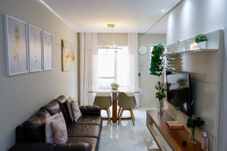 Sala de casa de condomínio à venda com 2 quartos, 60m² em Jaguaribe, Osasco