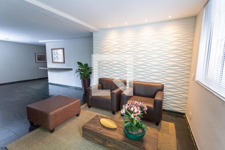 Hall de entrada de apartamento à venda com 3 quartos, 111m² em Serra, Belo Horizonte