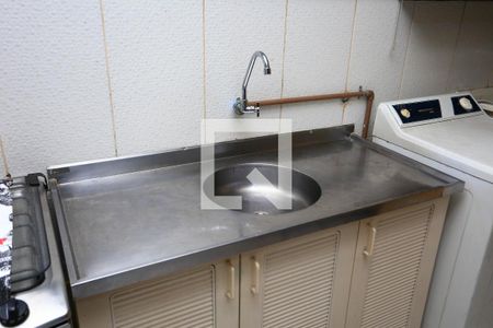 Sala/Cozinha de casa para alugar com 1 quarto, 30m² em Real Parque, São Paulo