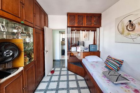 Quarto 1 de apartamento à venda com 4 quartos, 155m² em Icaraí, Niterói