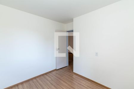 Quarto 1 de apartamento para alugar com 2 quartos, 65m² em Alto Caiçaras, Belo Horizonte