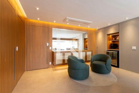 Apartamento à venda com 3 quartos, 153m² em Indianópolis, São Paulo