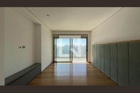 Apartamento à venda com 3 quartos, 332m² em Pinheiros, São Paulo