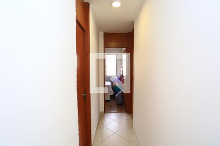 Corredor de apartamento à venda com 2 quartos, 67m² em Jardim Vazani, São Paulo