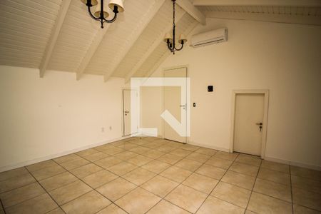 Sala 2 de casa de condomínio à venda com 3 quartos, 215m² em Jardim Isabel, Porto Alegre